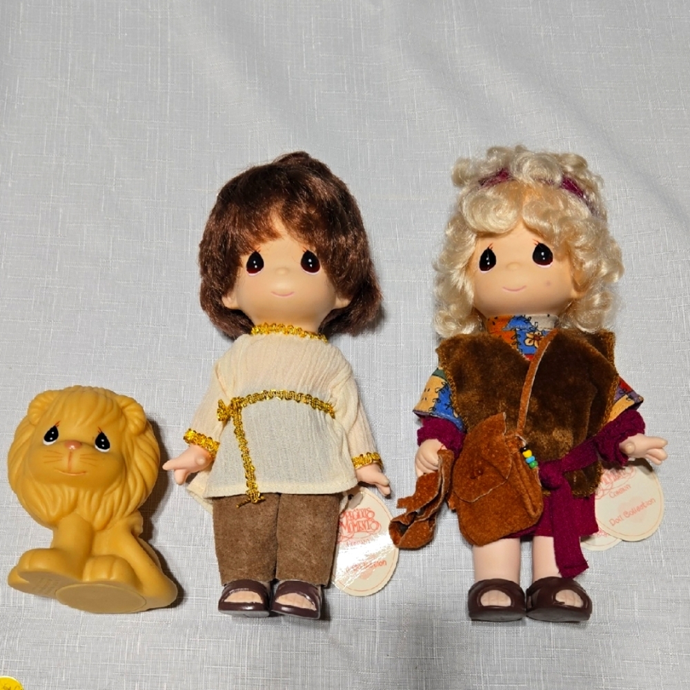 Vintage Precious Moments Bible Series Doll Set with Lion Figure